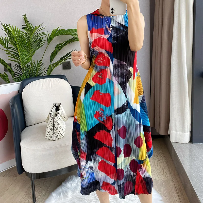 

Boho Rushed Graffiti Printed Irregular Robe Maxi Dress 2021 Summer Sleeveless Vest Dress High Waist Loose Slim Pleated Vestidos