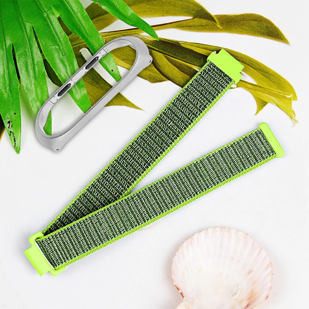 Нейлоновый ремешок с волшебной наклейкой регулируемый для Xiaomi Mi Band 4 Miband 3 сменный