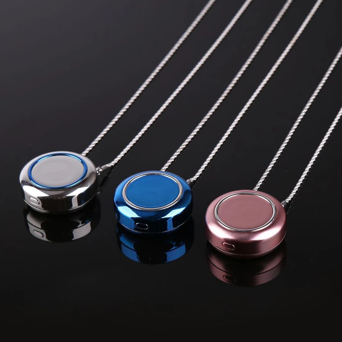 

Mini Wearable Necklace Air Purifier Portable Negative Ion Generator USB Charge Low Noise Air Freshener Odor Eliminator Remove
