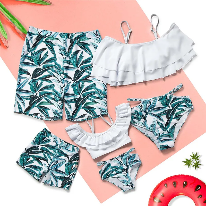 

Sand Swimsuits Family Matching Mommy Dad and Me Swimwear for Girls Boys Women Men Bikini Dad Son Swimming Shorts For Couples
