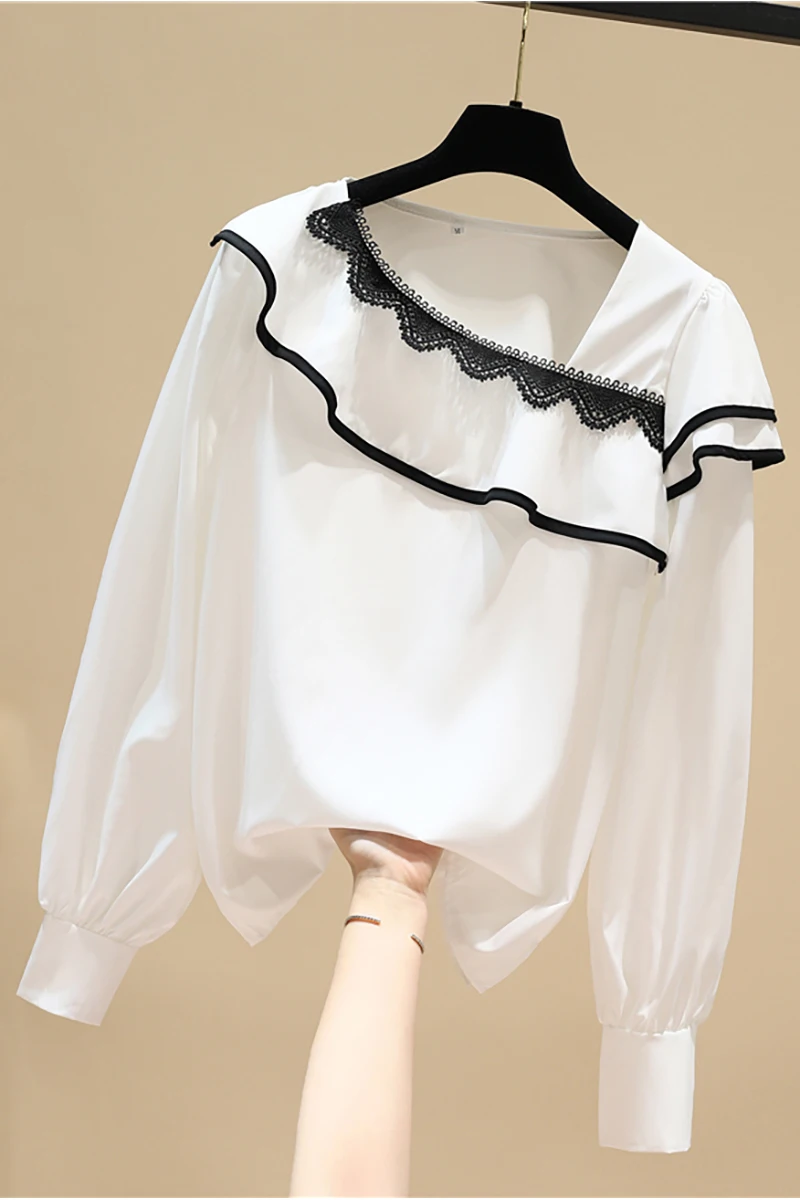 

2021 Spring New Lace Patchwork Square Collar Shirt Women Ruffled Full Chiffon Tops Blouse