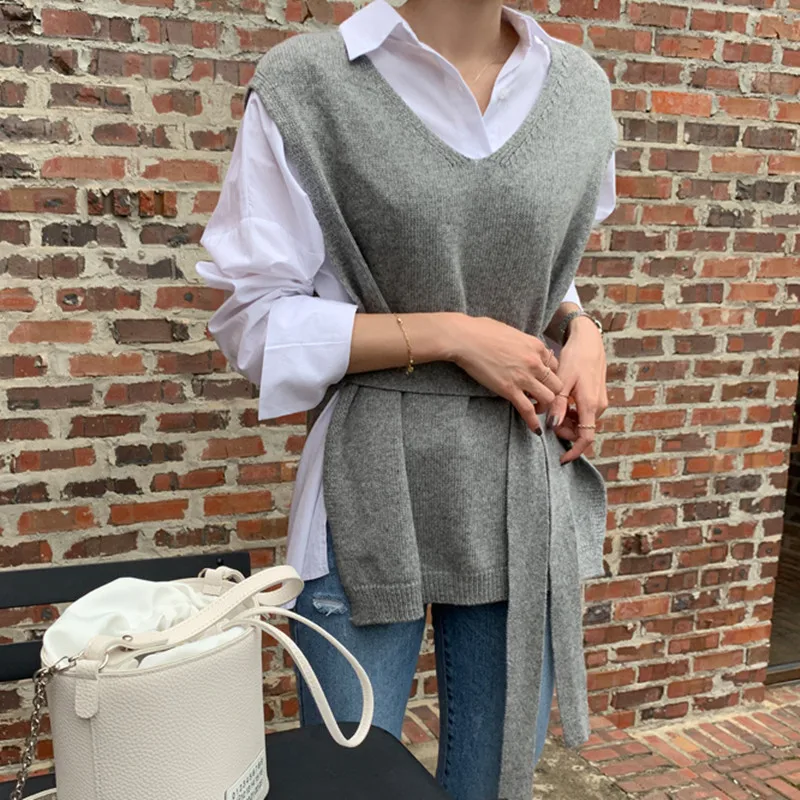

LANMREM Koreans Fashion V Neck Kintting Sleeveless Vest With Belt Loose Large Size Pullover Autumn Tide All-match Tops YJ197