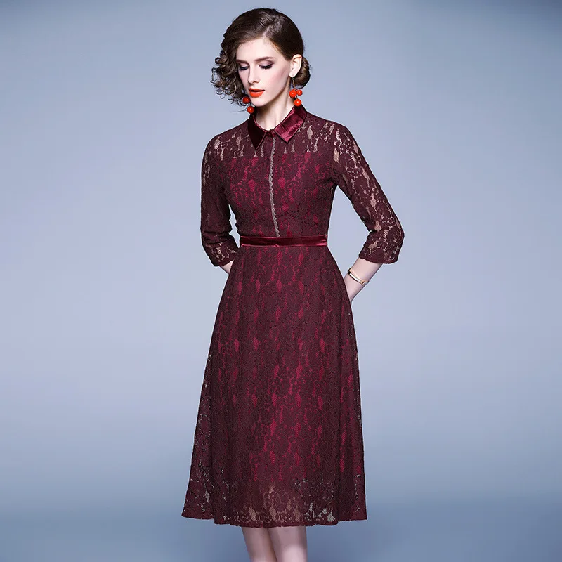 Женское офисное платье с отложным воротником кружевное ажурное в офисном стиле