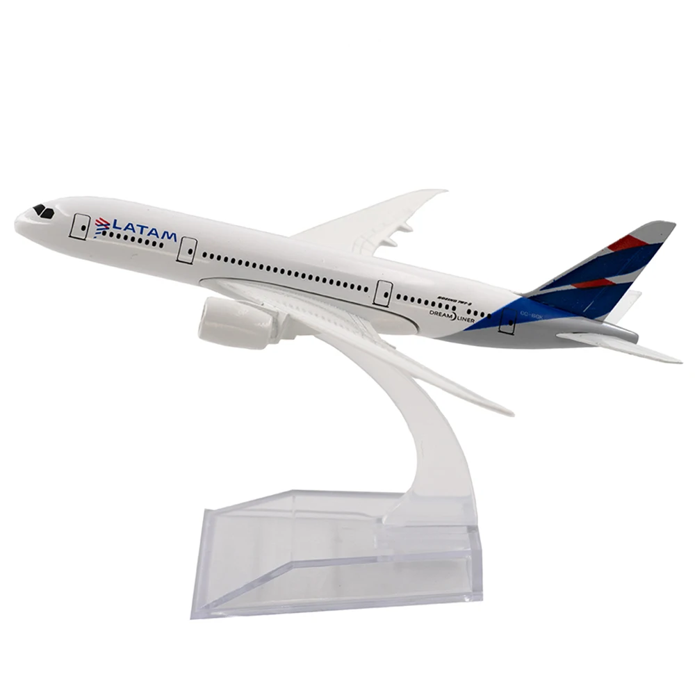 Летательный аппарат из сплава в масштабе 1/400 боинг 787 латам 14 см модель самолета