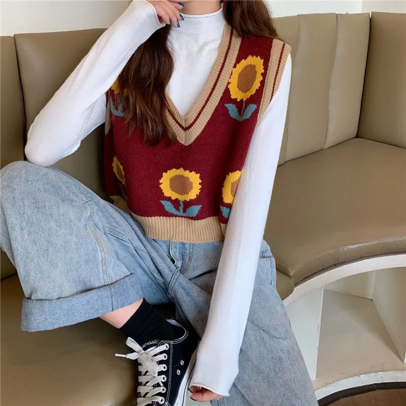 

Woman's Jersey Korean Casual V-Neck Hit Color Sunflower Sleeveless Sweater Vest Female Short Knit Gilet Fashion Tide 2021