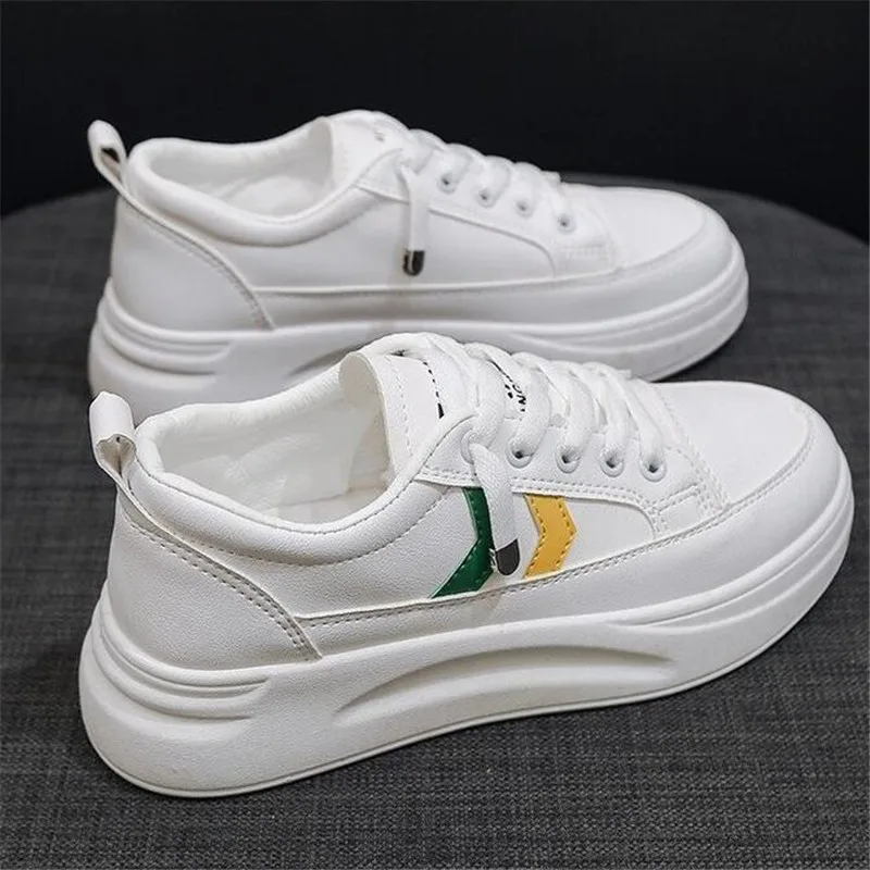 

2021 new fashion breathable women's casual shoes platform running sports women shoes lace-up womens sneakers large size loafers