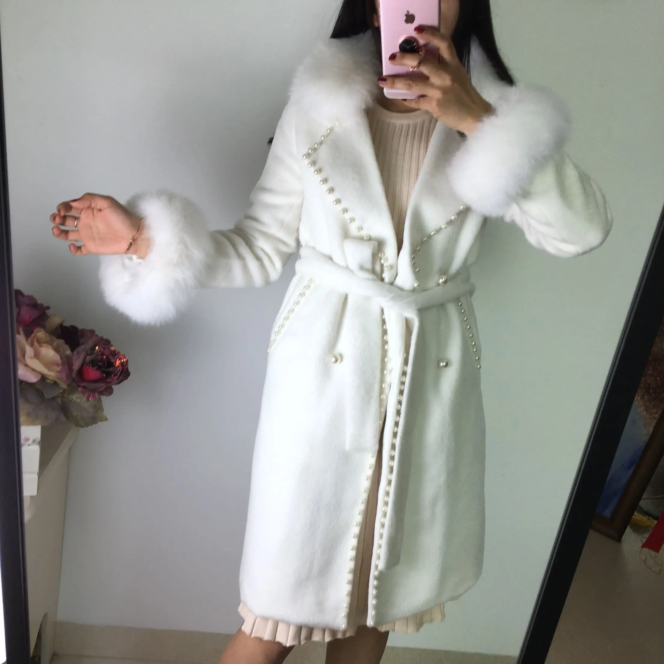 Женское кашемировое пальто средней длины теплое толстое с большим воротником из