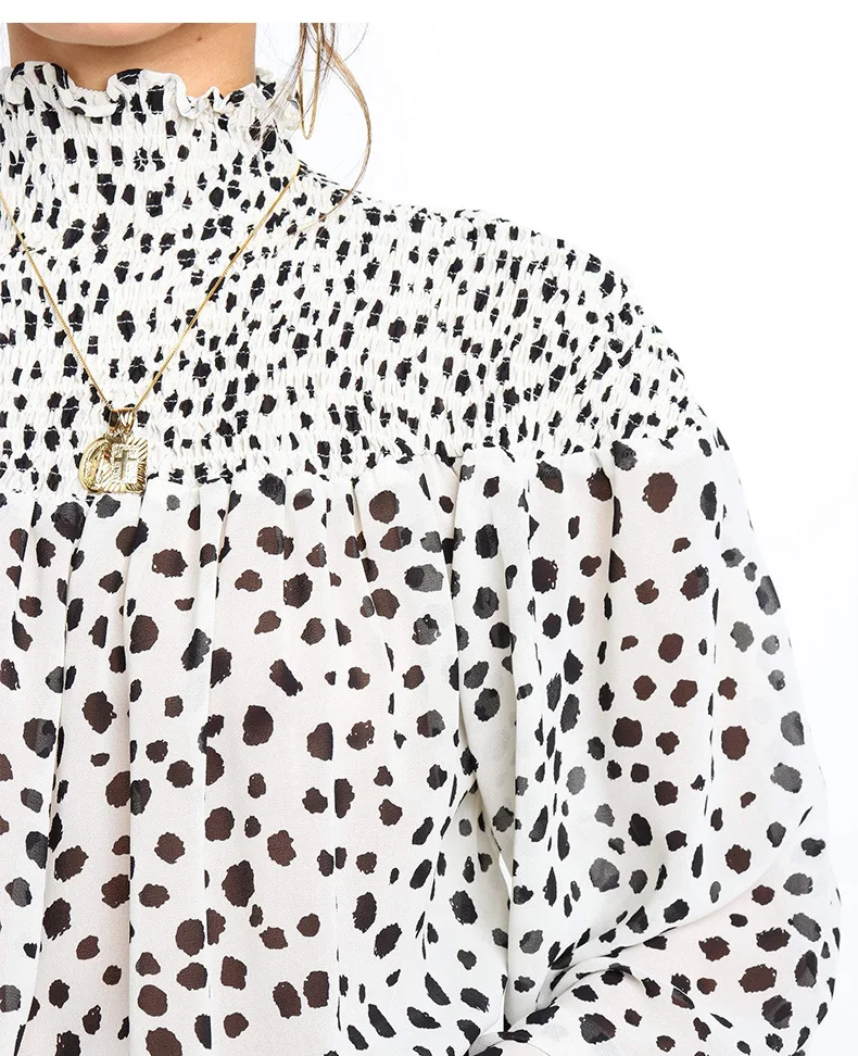 Женская блузка с рукавом летучая мышь белая тонкая в стиле ретро принтом лето