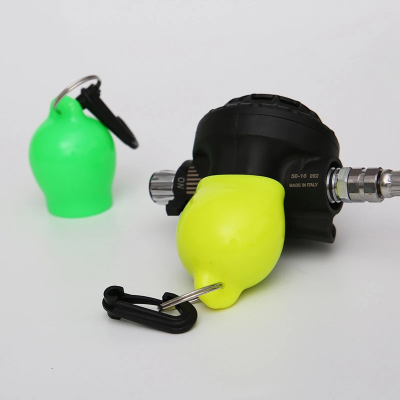 

2PCS Scuba Dive Mouthpiece Dustproof Cover Regulator Holder with Clip Octopus Stage Protective Safty Accessories