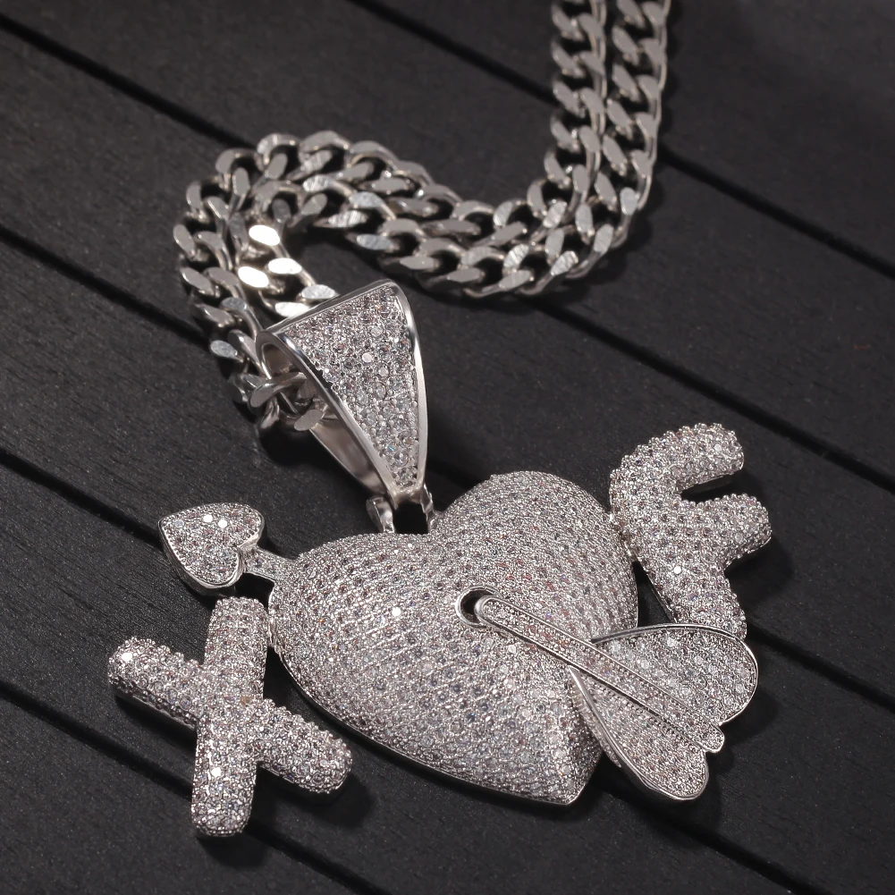 Hip Hop Fully Iced Out Bubble Extra Fine An arrow through a heart Pendant Necklace Mens&Womens Jewelry Gifts Hand Necklace
