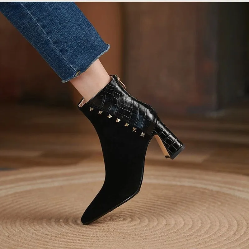 

Rivet Women's Boots Pointed Toe High Square Heel Velvet Ladies Ankle Boots Winter Office Lady Sexy Fashion Gentle Female Shoes