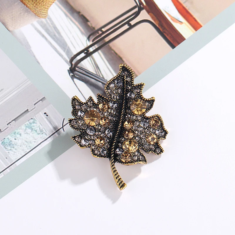 Цветная брошь в форме кленового листа булавки одежда для женщин свадебные стразы