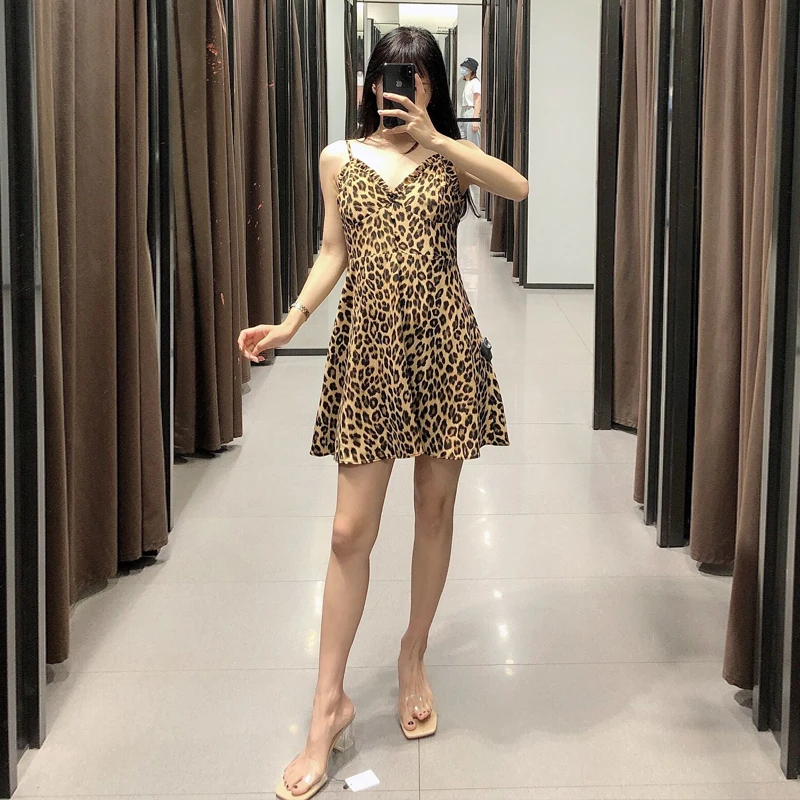 

Sexy Leopard Print Spaghetti Straps Dress Backless Sleeveless Slim Vintage Mini dress Party Club Beach Vestidos INKEO 9D277