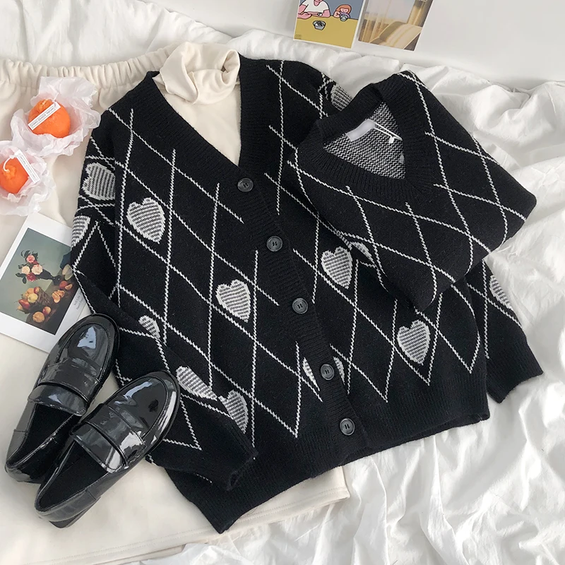 

Женский жаккардовый кардиган Rena Rich в стиле ретро, свободный плотный вязаный кардиган с ромбовидным сердцем и V-образным вырезом + жилет-свит...