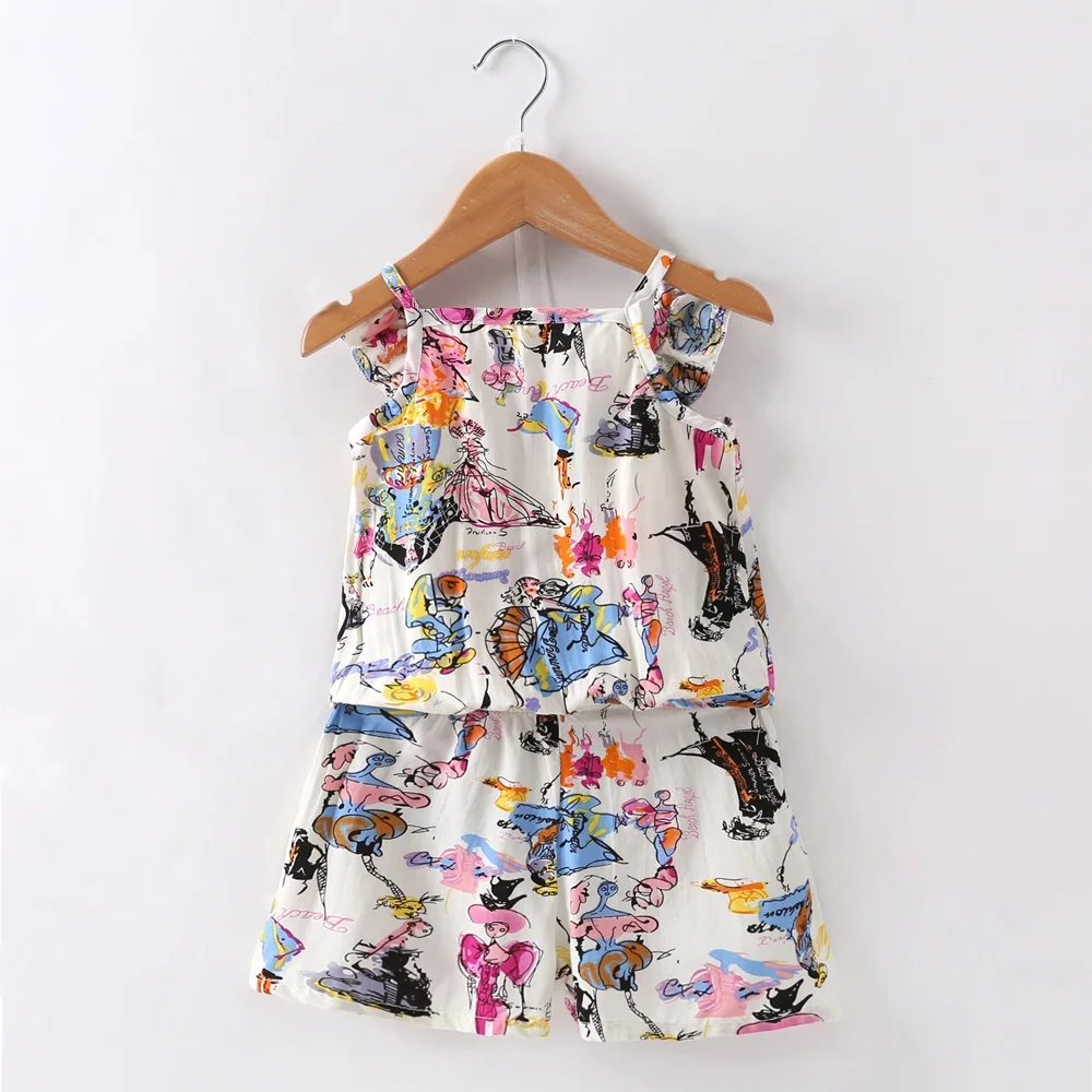 Новая одежда для маленьких девочек летние Красивые комплекты с принтом граффити