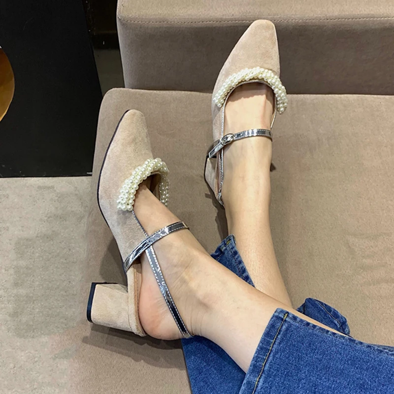 

2021 Women Pumps Thick Low Heels Sandals Shoes For Woman Fashion Ladies Pearl Square Toe Heels Slippers Pumps Shoes Casual Pumps