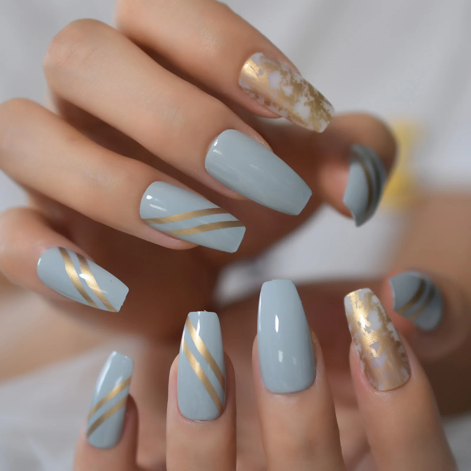 

Coffin Nails Long Medium Ballerina Glossy Press On False Nails Gold Lines Foil Designer Fake Nail for Women Girls