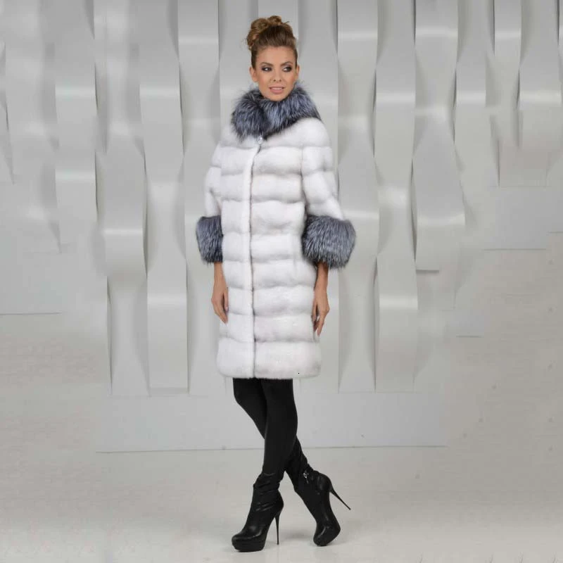 Женское пальто с натуральным мехом норки зимнее большого размера из натуральной