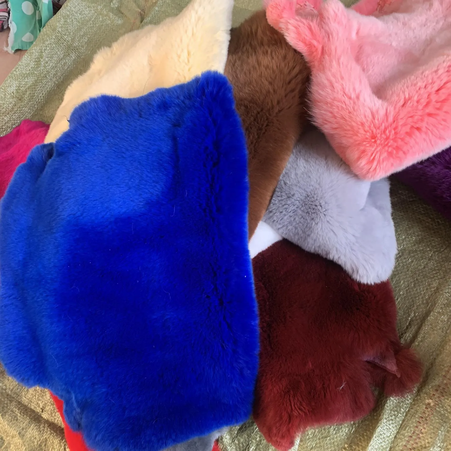 Мех кролика Рекс, материал для одежды «сделай сам», Воротник из шарф из меха кролика Рекс меха, манжеты, верхний наколенник, кукла от AliExpress WW