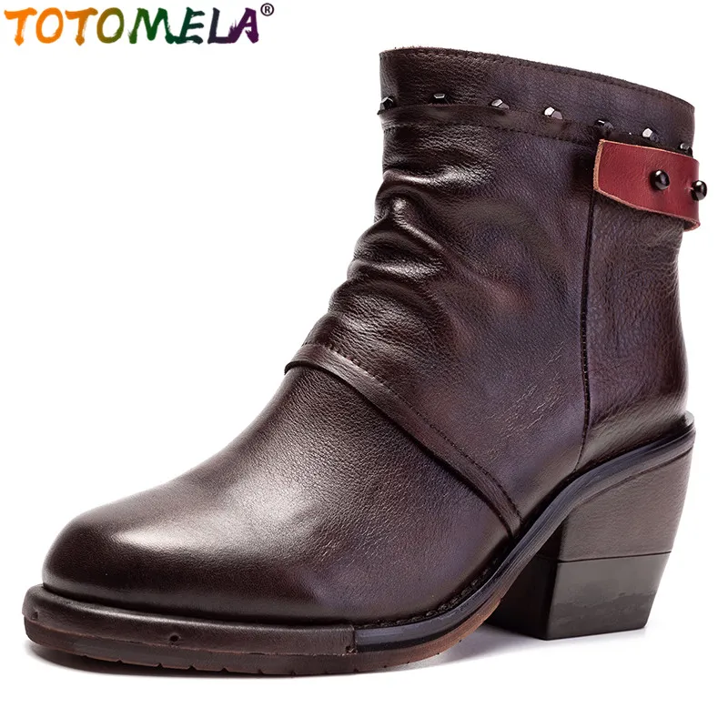 

Женские ботинки из натуральной кожи TOTOMELA, винтажные ботильоны на платформе с круглым носком и заклепками