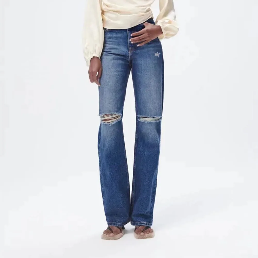 

2022 Women's Chic Fashion High Waist Straight Shredded Denim Jeans Retro Zipper Fly Pocket Women Denim Pants Mujer