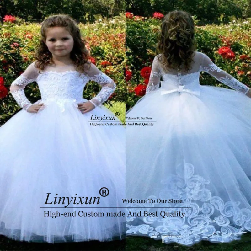 

2020 Hot sale White Flower Girls Dresses Long Sleeves For Weddings Lace Appliques Ball Gown Birthday Girl Communion Pageant Gown