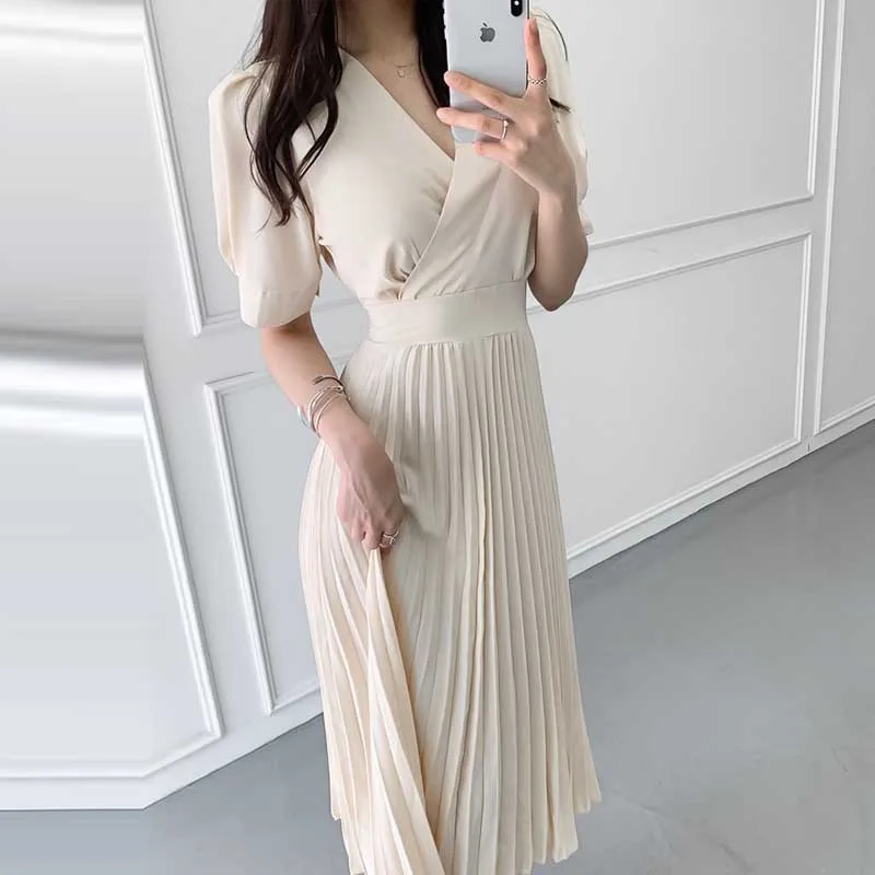 Vestido de verano plisado de una pieza, Coreano elegante, ajustado, cuello en V, vintage, francés, para oficina, novedad de 2021