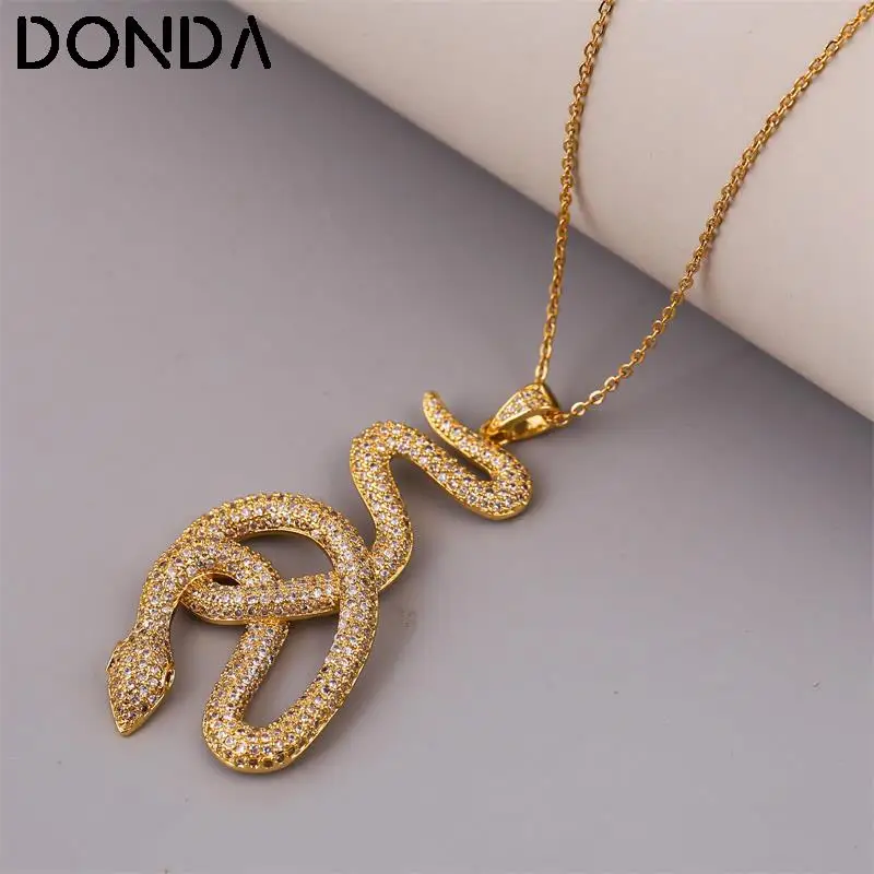 

Женская цепочка из нержавеющей стали, ожерелье золотистого цвета в стиле панк с цирконом класса ААА и металлической змеей, подарочное ожере...