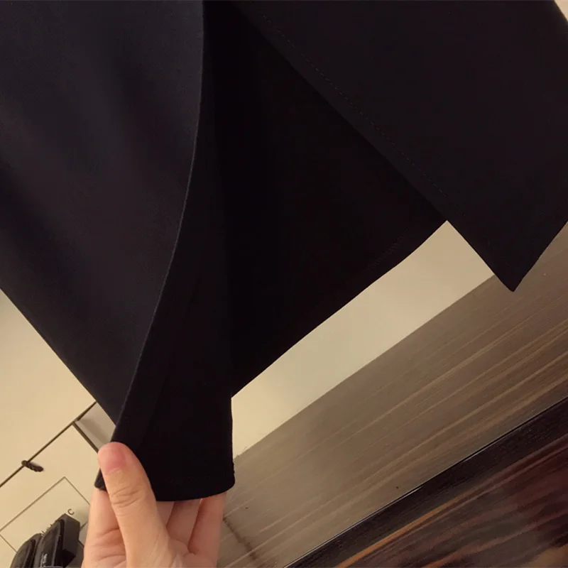 Элегантный офисный трикотажный комплект из трех предметов женский свитер с