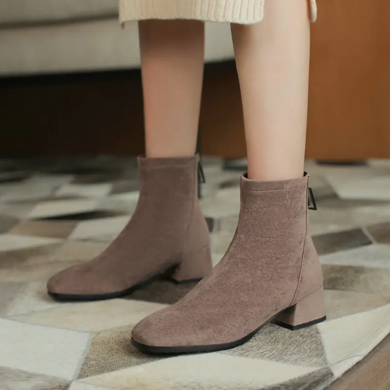 

2021 New Ankle Boots Autumn Winter Pu Leather Flock Square Heel Women Shoes Square Toe Back Zipper Short Boots Big Size 34-43