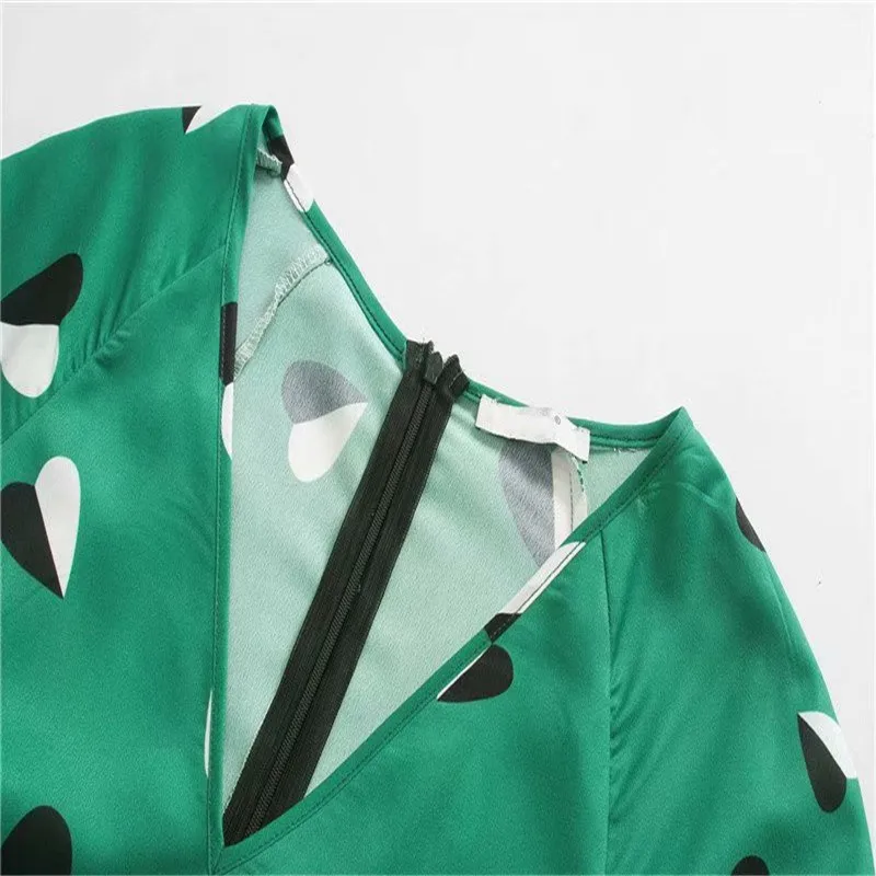 Женское элегантное зеленое мини-платье с принтом длинным рукавом и v-образным