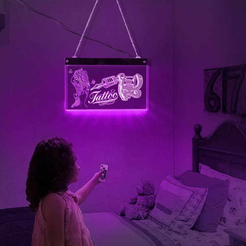 Модная тату девушка с пистолетом светодиодный дисплей подсветкой знак для