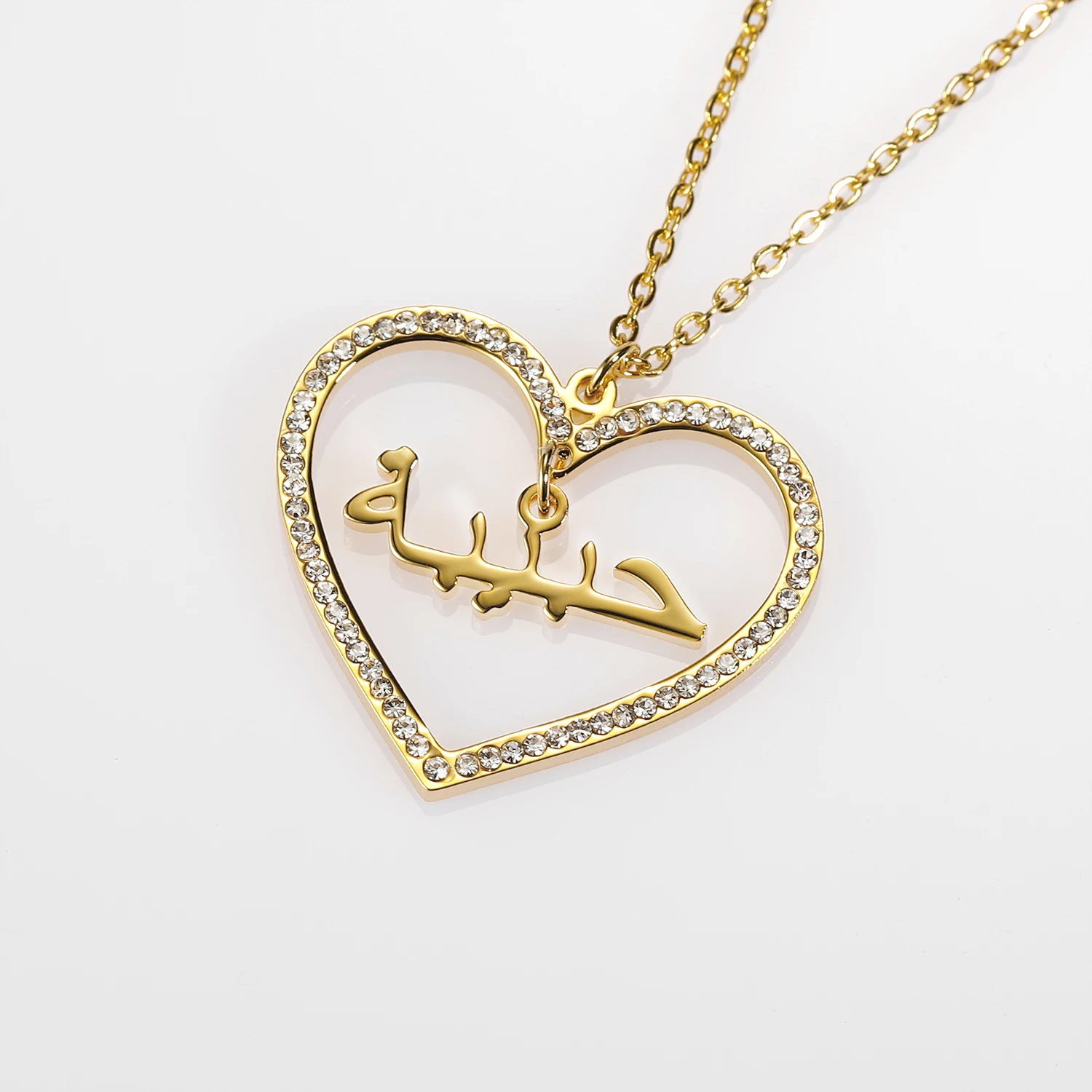 Custom Arabic Name Necklaces Love Heart Crystal  Pendant For Women Personalized Gold Chain Islamic Jewelry Birthday Gift