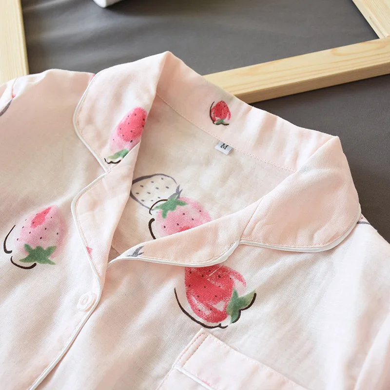 Пижамный комплект из чистого хлопка с рисунком клубники комфортный хлопковой