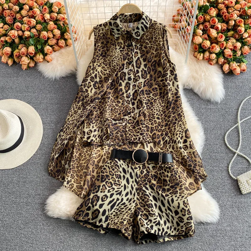 

Summer New Women's Clothing Fashion Loose Thin Sleeveless Turn-Down Collar Shirts + Leopard Print Short Pants Two-Piece Sets