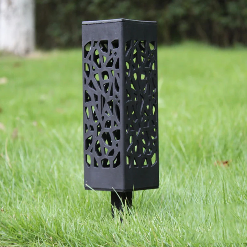 

Creatives Light Control Induction Lawn Garden Light Hollow Outdoor Waterproof Solar Light HVR88