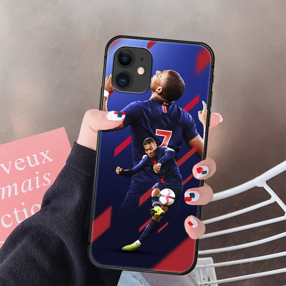 

Kylian Mbappe Football Phone Case Cover Hull For IPhone 5 5s se 2 6 6s 7 8 12 Mini Plus X XS XR 11 PRO MAX black Back Luxury