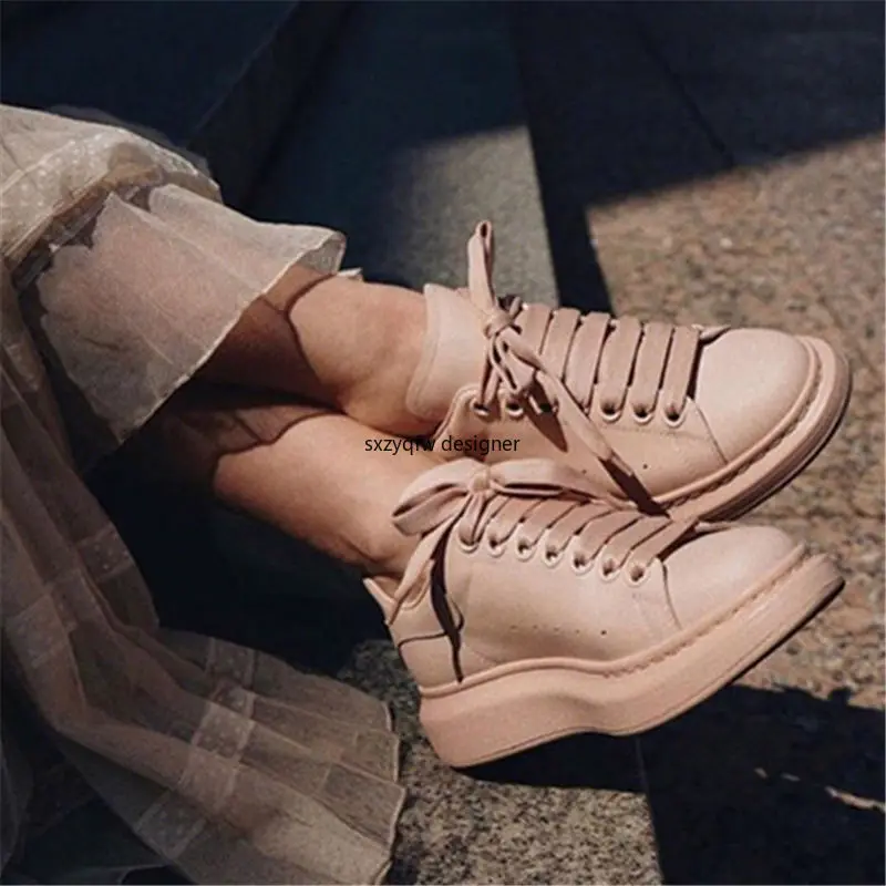 Женские кроссовки на плоской подошве с круглым носком Обувь платформе Женская