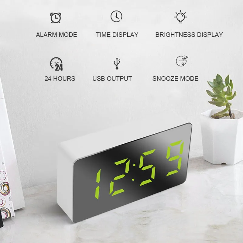 

LED Multifunctional Mirror Clock Digital Alarm Snooze Display Time Night LCD Light Table Desktop USB 5v/No Battery Home Decor