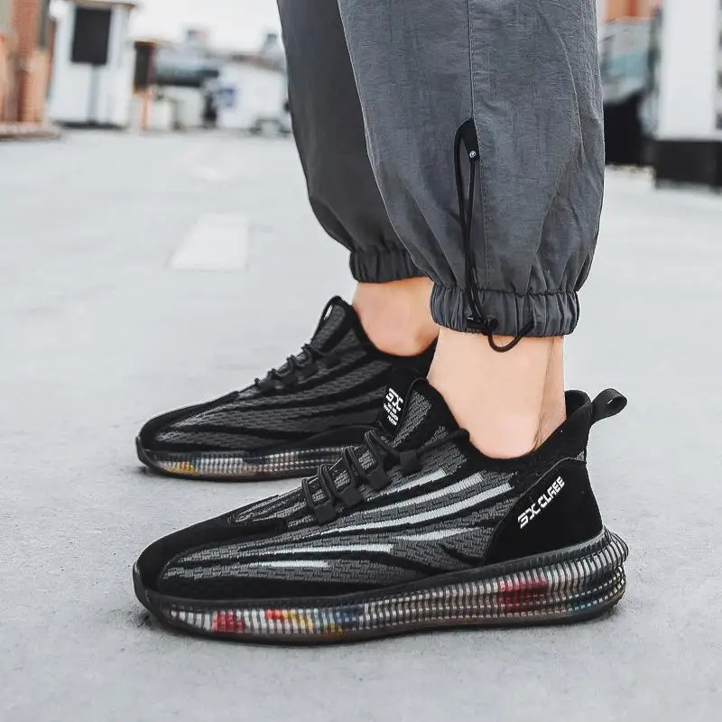 

Lightweight Running Shoes Men 2021 New Men Rainbow Sole Sneakers Flying Weave Jogging Shoes Athletic Footwear Breathable Sports