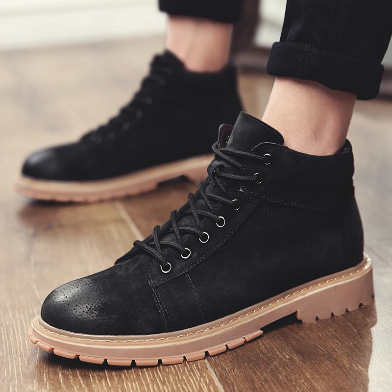 Классические мужские ботинки из натуральной кожи с перфорацией типа броги