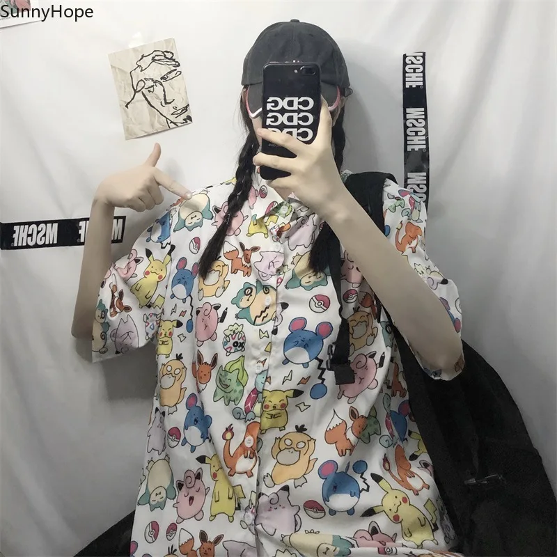 

Новинка, модная Осенняя блузка с покемоном на пуговицах, аниме рубашки, Пикачу, женская блузка, белая женская Свободная уличная рубашка с дл...