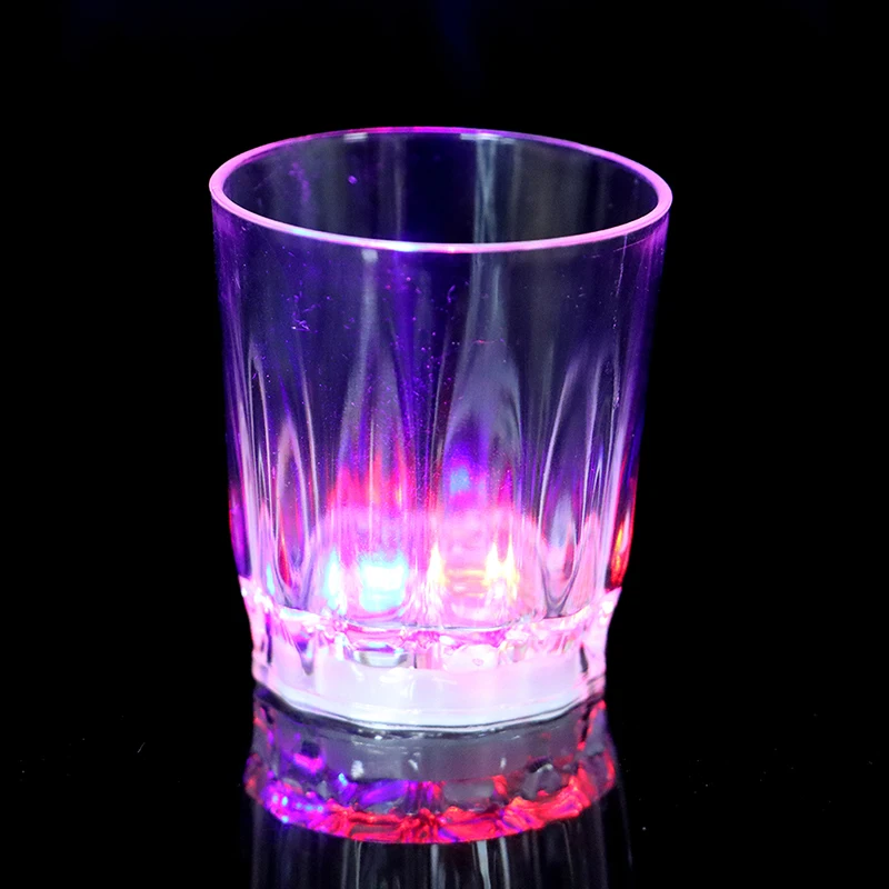 СВЕТОДИОДНЫЙ АВТОМАТИЧЕСКИЙ мигающий чашки Сенсор светильник вверх кружка