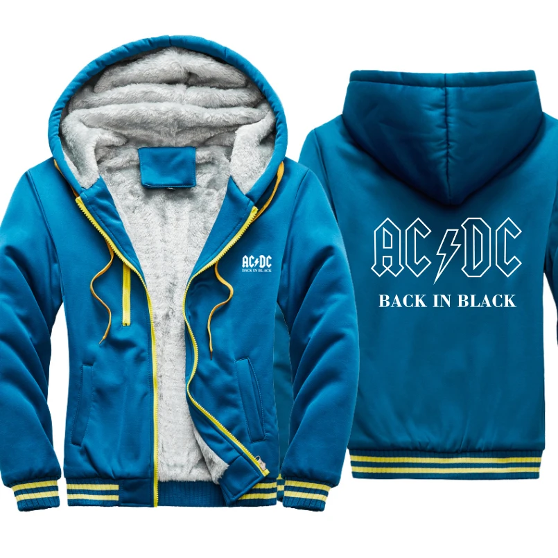 

Hoodies & Sweatshirts