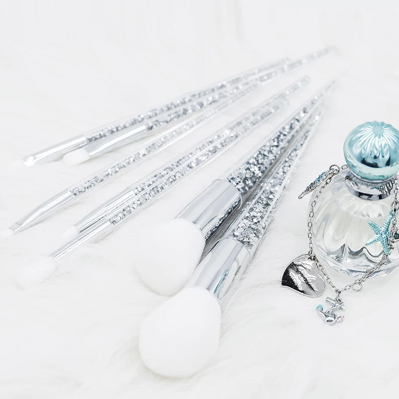 Новинка хит продаж 7 шт. серебристые алмазные Кристальные кисти для макияжа в