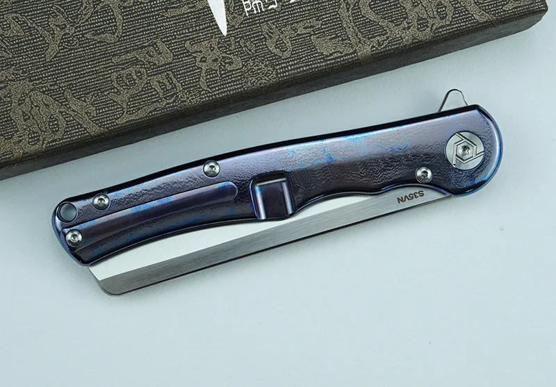 

CH MAN Flipper folding knife S35VN blade bearing ball bearing titanium alloy handle outdoor camping fruit knife EDC tool