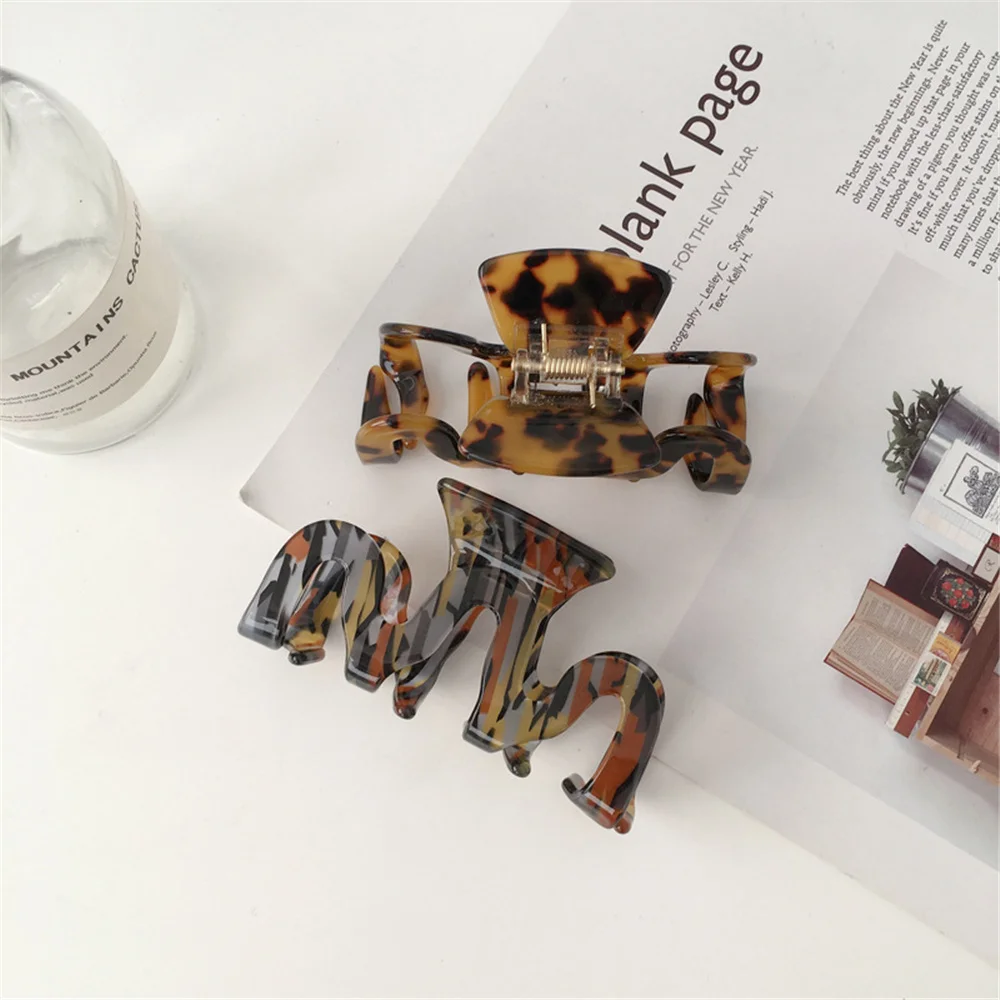 

New Acetate Hair Claw Women Girls High Quality Geometric Acetate Hair Claws Hair Crabs Clip Hair Styling Accessories