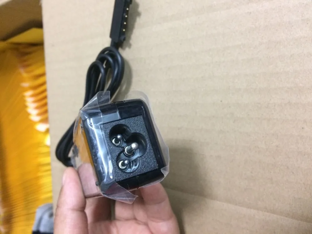 Адаптер питания 10.5V 2.9A 30W для планшетов серии Sony Tablet S ADP-30KH A SGPAC10V1 R33030 SGPT111 SGPT112 SGPT113 SGPT114 и т.д.