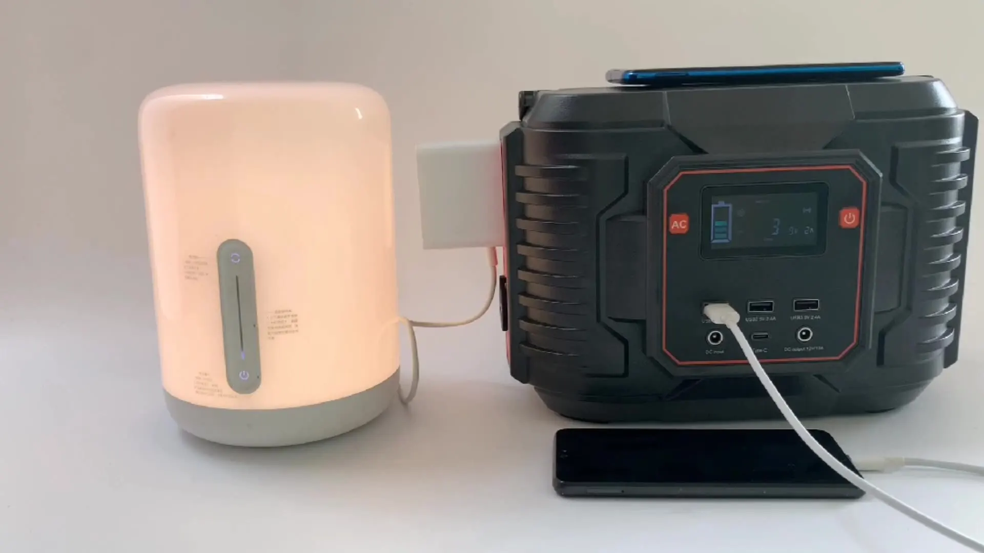 

Ac Output Power Bank Portable Power Station 110v 220v With LED Lamp Wireless Charging Solar Panel Charging