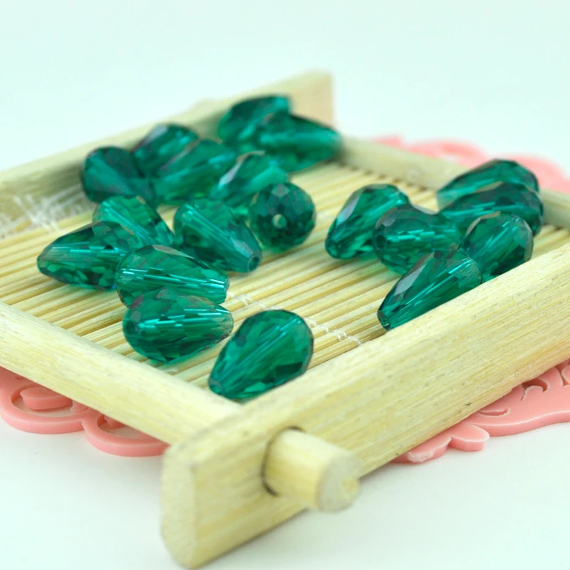 60 шт. кристалл в форме капли Ювелирное Украшение бусы 8х12 мм глубокие прозрачные зеленые воды Briolette стекло